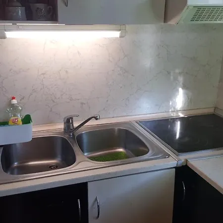 Soncna Hiska بيت للعطل *